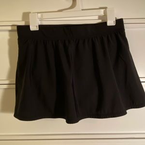 Black athletic skirt, size large